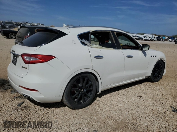 2017 Maserati Levante z VIN ZN661XUL8HX248132, wystawiony jako Copart lot #49136045 z przebiegiem 19 715 mil mil oraz Czysty tytuł • Clean title. Historia ofert i sprzedaży dostępna na DreamBid. Obrazek 3.