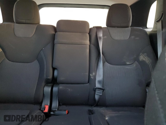 2017 Jeep Cherokee Latitude with VIN 1C4PJLCS9HW650948, listed as a Copart auction lot 43453955 with 140,764 mi miles and Salvage Title. Bid and sale history available at carsss.com. Image 10.