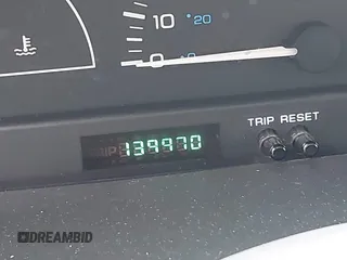 2000 Dodge Caravan with VIN 2B4FP25B7YR685222, listed as a IAAI auction lot 42508555 with 139,970 mi miles and . Bid and sale history available at DreamBid. Image 7.