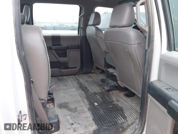 2018 Ford F-250 XL with VIN 1FT7W2BT9JEB59362, listed as a IAAI auction lot 42183926 with 238,554 mi miles and . Bid and sale history available at DreamBid. Image 7.