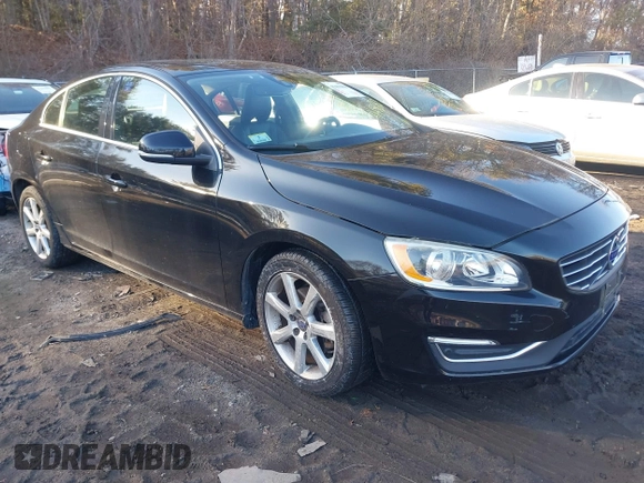 2016 Volvo S60 T5 Drive-E Premier with VIN YV126MFK4G2391198, listed as a IAAI auction lot 41456804 with 45,268 mi miles. Bid and sale history available at carsss.com. Image 1.
