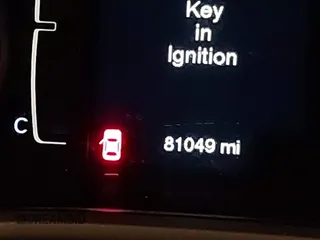 2018 Jeep Cherokee Latitude с VIN 1C4PJMCX8JD526558, выставлен на аукционе IAAI как лот 42396415 с пробегом 81 049 миль миль и . История ставок и продаж доступна на DreamBid. Изображение 15.
