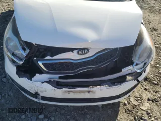 2014 Kia Rio EX z VIN KNADN4A39E6375275, wystawiony jako Copart lot #47278305 z przebiegiem 101 571 mil mil oraz Szkoda całkowita • Salvage title. Historia ofert i sprzedaży dostępna na DreamBid. Obrazek 11.