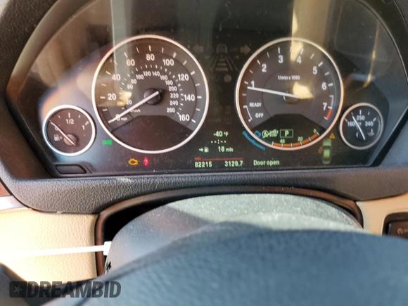 2013 BMW 3 Series 328i xDrive with VIN WBA3B5G5XDNS00119, listed as a Copart auction lot 53174195 with 82,215 mi miles and Salvage title. Bid and sale history available at DreamBid. Image 9.