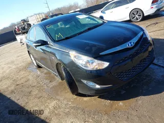 2014 Hyundai Sonata Hybrid Limited with VIN KMHEC4A46EA110201, listed as a IAAI auction lot 41427483 with 81,957 mi miles. Bid and sale history available at carsss.com. Image 1.