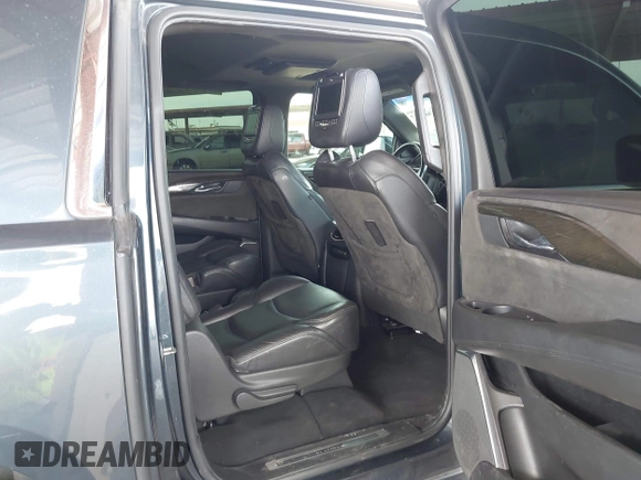 2019 Cadillac Escalade ESV Platinum z VIN 1GYS4KKJ5KR194810, wystawiony jako IAAI lot #42360267 z przebiegiem 106 662 mil mil oraz . Historia ofert i sprzedaży dostępna na DreamBid. Obrazek 8.