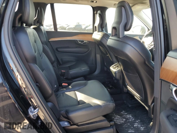 2021 Volvo XC90 Momentum with VIN YV4A221K0M1680263, listed as a Copart auction lot 84053434 with 90,407 mi miles and Clean Title. Bid and sale history available at carsss.com. Image 11.