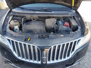 2012 Lincoln MKX with VIN 2LMDJ6JK0CBL02487, listed as a IAAI auction lot 41191697 with 164,653 mi miles. Bid and sale history available at carsss.com. Image 10.