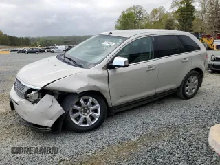 2007 Lincoln MKX z VIN 2LMDU68C07BJ35947, wystawiony jako Copart lot #51804485 z przebiegiem 182 536 mil mil oraz Szkoda całkowita • Salvage title. Historia ofert i sprzedaży dostępna na DreamBid. Obrazek 1.
