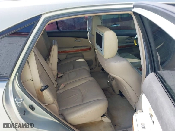 2007 Lexus RX 400h with VIN JTJGW31U272002926, listed as a IAAI auction lot 41792083 with 227,063 mi miles. Bid and sale history available at carsss.com. Image 8.