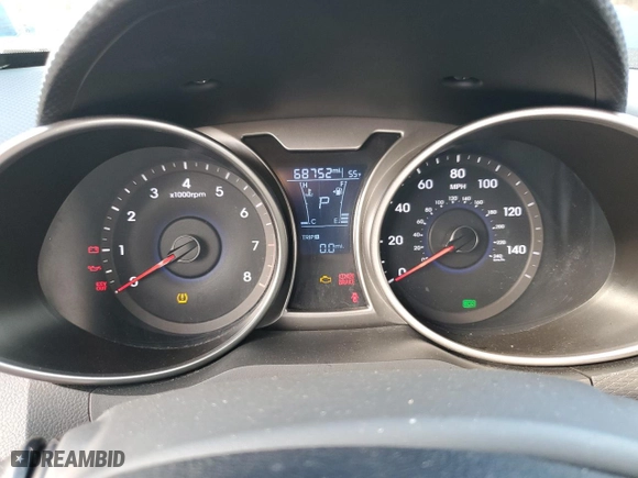 2016 Hyundai Veloster with VIN KMHTC6AD2GU283458, listed as a Copart auction lot 87025344 with 68,752 mi miles and Salvage Title. Bid and sale history available at carsss.com. Image 9.