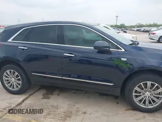 2017 Cadillac XT5 Luxury FWD z VIN 1GYKNBRS9HZ215565, wystawiony jako IAAI lot #42108831 z przebiegiem 78 694 mil mil oraz . Historia ofert i sprzedaży dostępna na DreamBid. Obrazek 13.