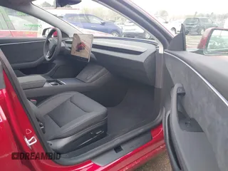 2025 Tesla Model 3 Long Range with VIN 5YJ3E1EB9SF928781, listed as a IAAI auction lot 41870681 with 261 mi miles and . Bid and sale history available at DreamBid. Image 5.