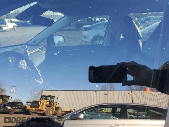 2020 Toyota RAV4 Hybrid Limited with VIN 2T3DWRFV3LW075010, listed as a Copart auction lot 87093284 with 0 mi miles and Salvage Title. Bid and sale history available at carsss.com. Image 7.