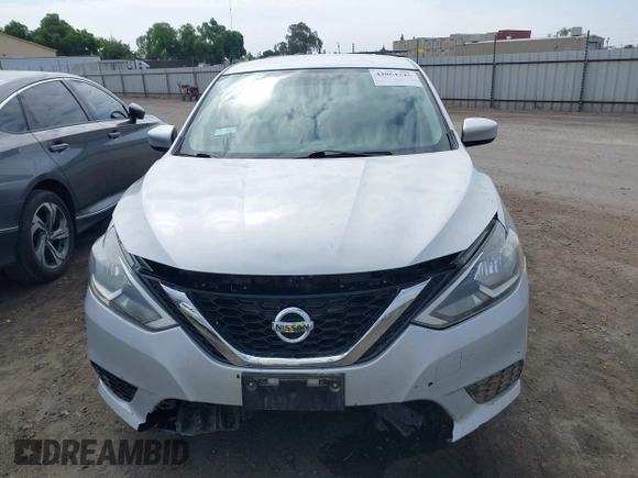 2017 Nissan Sentra SR z VIN 3N1AB7AP0HY390587, wystawiony jako IAAI lot #42064245 z przebiegiem 175 046 mil mil oraz . Historia ofert i sprzedaży dostępna na DreamBid. Obrazek 12.