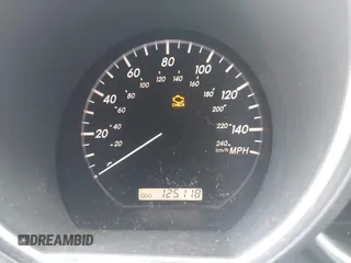2005 Lexus RX 330 z VIN 2T2GA31U25C042130, wystawiony jako IAAI lot #42612284 z przebiegiem 125 118 mil mil oraz . Historia ofert i sprzedaży dostępna na DreamBid. Obrazek 7.