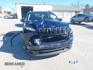 2015 Jeep Cherokee Latitude with VIN 1C4PJMCB3FW652553, listed as a IAAI auction lot 41881238 with 161,944 mi miles and . Bid and sale history available at DreamBid. Image 6.