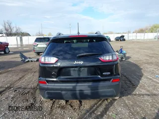2019 Jeep Cherokee Latitude Plus with VIN 1C4PJMLB9KD245505, listed as a IAAI auction lot 42153262 with 103,248 mi miles and . Bid and sale history available at DreamBid. Image 17.