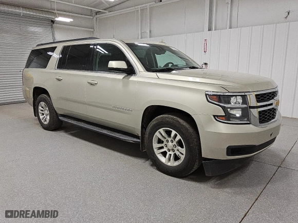 2017 Chevrolet Suburban LT with VIN 1GNSKHKC9HR114179, listed as a Copart auction lot 49245015 with 411,682 mi miles and Clean Title. Bid and sale history available at carsss.com. Image 4.