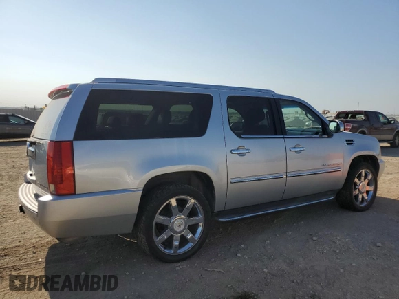 2012 Cadillac Escalade z VIN 1GYS4GEF8CR189283, wystawiony jako Copart lot #66430754 z przebiegiem 219 132 mil mil oraz Czysty tytuł • Clean title. Historia ofert i sprzedaży dostępna na DreamBid. Obrazek 3.