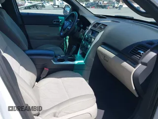 2013 Ford Explorer with VIN 1FM5K8B81DGA72092, listed as a IAAI auction lot 42044880 with Not Provided miles and . Bid and sale history available at carsss.com. Image 5.