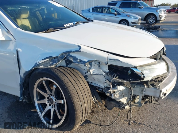 2013 Acura TL Tech with VIN 19UUA8F57DA000644, listed as a IAAI auction lot 41166316 with 111,788 mi miles. Bid and sale history available at carsss.com. Image 18.