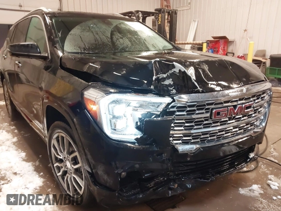 2024 GMC Terrain Denali with VIN 3GKALXEG4RL372651, listed as a IAAI auction lot 41614542 with 14,084 mi miles. Bid and sale history available at carsss.com. Image 6.
