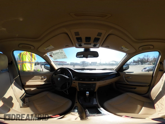 2011 BMW 3 Series 328i with VIN WBAPH7C59BE461739, listed as a IAAI auction lot 41759267 with 192,266 mi miles. Bid and sale history available at carsss.com. Image 19.