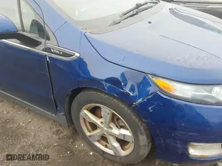 2013 Chevrolet Volt with VIN 1G1RC6E42DU126686, listed as a IAAI auction lot 41846360 with 202,456 mi miles. Bid and sale history available at carsss.com. Image 6.