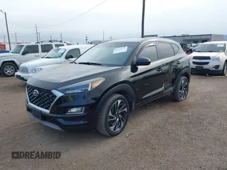 2020 Hyundai Tucson Ultimate z VIN KM8J33AL3LU114220, wystawiony jako IAAI lot #41219115 z przebiegiem 100 361 mil mil oraz . Historia ofert i sprzedaży dostępna na DreamBid. Obrazek 2.