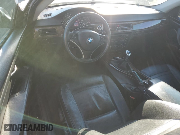 2008 BMW 3 Series 328xi z VIN WBAWC33518PC87121, wystawiony jako Copart lot #83635754 z przebiegiem 113 472 mil mil oraz Szkoda całkowita • Salvage title. Historia ofert i sprzedaży dostępna na DreamBid. Obrazek 8.