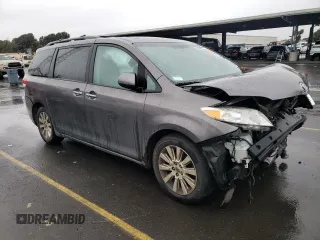 2012 Toyota Sienna XLE with VIN 5TDDK3DC1CS030952, listed as a Copart auction lot 85480444 with 222,158 mi miles and Salvage Title. Bid and sale history available at carsss.com. Image 4.