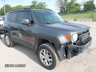 2016 Jeep Renegade Trailhawk z VIN ZACCJBCT4GPC67271, wystawiony jako IAAI lot #42502673 z przebiegiem 122 097 mil mil oraz . Historia ofert i sprzedaży dostępna na DreamBid. Obrazek 1.