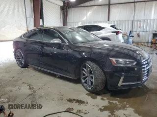2018 Audi S5 Sportback Premium Plus z VIN WAUB4CF57JA062151, wystawiony jako Copart lot #49119845 z przebiegiem 62 934 mil mil oraz Tytuł czysty. Historia ofert i sprzedaży dostępna na DreamBid. Obrazek 4.