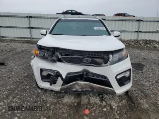 2011 Kia Sorento SX with VIN 5XYKW4A28BG164365, listed as a Copart auction lot 86365784 with 167,961 mi miles and Non Repairable. Bid and sale history available at carsss.com. Image 5.
