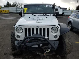 2015 Jeep Wrangler Unlimited Rubicon with VIN 1C4BJWFGXFL693566, listed as a Copart auction lot 46628765 with 70,128 mi miles and Salvage Title. Bid and sale history available at carsss.com. Image 5.