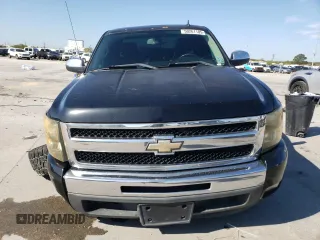 2011 Chevrolet Silverado 1500 LT with VIN 1GCRCSE02BZ450685, listed as a Copart auction lot 50261105 with 95,386 mi miles and Salvage Title. Bid and sale history available at DreamBid. Image 5.