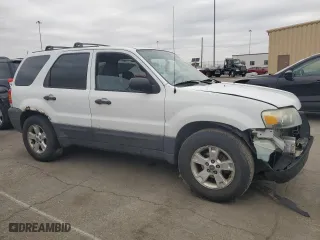 2006 Ford Escape XLT with VIN 1FMYU03166KD26308, listed as a Copart auction lot 48361895 with 0 mi miles and Salvage Title. Bid and sale history available at carsss.com. Image 4.