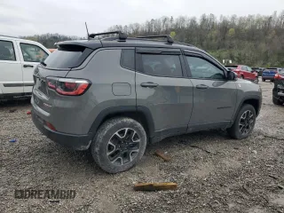 2021 Jeep Compass Trailhawk with VIN 3C4NJDDB2MT566157, listed as a Copart auction lot 51652255 with 47,284 mi miles and Salvage title. Bid and sale history available at DreamBid. Image 3.