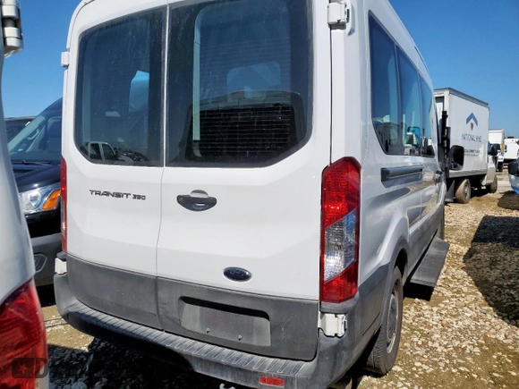 2023 Ford Transit Passenger XL with VIN 1FBAX2C88PKB89190, listed as a Copart auction lot 42507855 with Not Provided miles and Salvage Title. Bid and sale history available at DreamBid. Image 6.