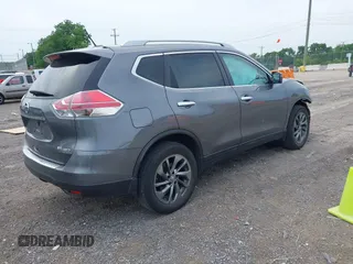 2015 Nissan Rogue SL z VIN 5N1AT2MV1FC923555, wystawiony jako IAAI lot #42280286 z przebiegiem 144 966 mil mil oraz . Historia ofert i sprzedaży dostępna na DreamBid. Obrazek 4.