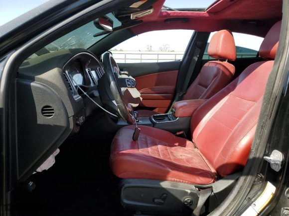 2013 Dodge Charger SXT Plus with VIN 2C3CDXHG8DH552606, listed as a Copart auction lot 50086935 with 150,349 mi miles and Salvage Title. Bid and sale history available at carsss.com. Image 7.