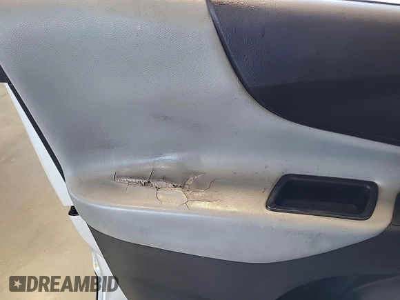 2021 Chevrolet Equinox LS z VIN 3GNAXFEVXMS173490, wystawiony jako IAAI lot #42566229 z przebiegiem 95 995 mil mil oraz . Historia ofert i sprzedaży dostępna na DreamBid. Obrazek 13.
