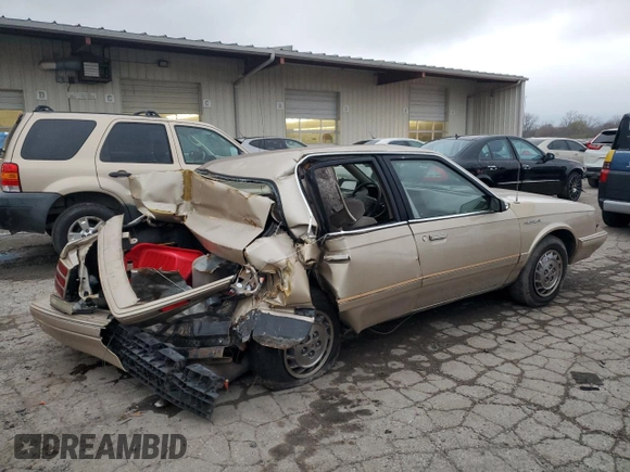 1995 Oldsmobile Cutlass Ciera SL z VIN 1G3AJ55MXS6369507, wystawiony jako Copart lot #82143844 z przebiegiem 95 303 mil mil oraz Szkoda całkowita • Salvage title. Historia ofert i sprzedaży dostępna na DreamBid. Obrazek 3.