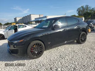 2018 Maserati Levante GranSport z VIN ZN661XUS5JX302130, wystawiony jako Copart lot #85513644 z przebiegiem 22 241 mil mil oraz Nie do naprawy • Non repairable. Historia ofert i sprzedaży dostępna na DreamBid. Obrazek 1.