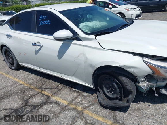 2019 Nissan Altima S z VIN 1N4BL4BV8KC122421, wystawiony jako IAAI lot #42215166 z przebiegiem Nie podano mil oraz . Historia ofert i sprzedaży dostępna na DreamBid. Obrazek 17.