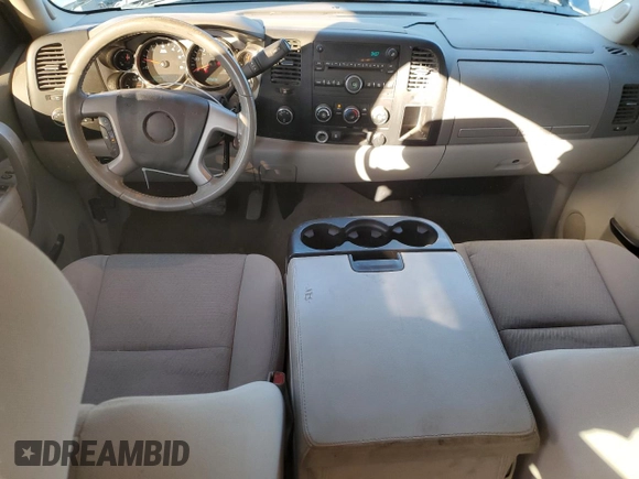 2010 GMC Sierra 1500 with VIN 3GTXKVE26AG101850, listed as a Copart auction lot 82770984 with 175,714 mi miles and Salvage Title. Bid and sale history available at DreamBid. Image 8.