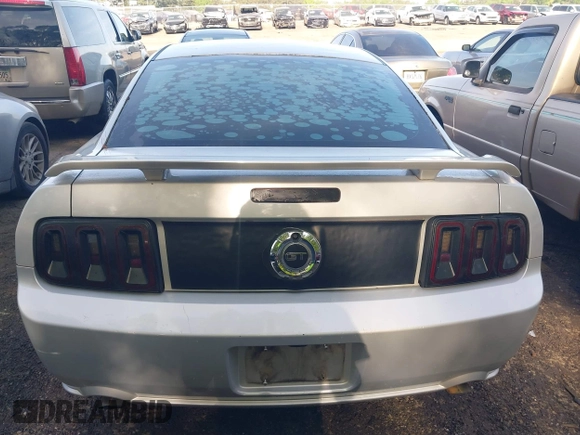 2007 Ford Mustang GT Deluxe with VIN 1ZVHT82H775235033, listed as a IAAI auction lot 42090714 with 225,952 mi miles and . Bid and sale history available at carsss.com. Image 16.