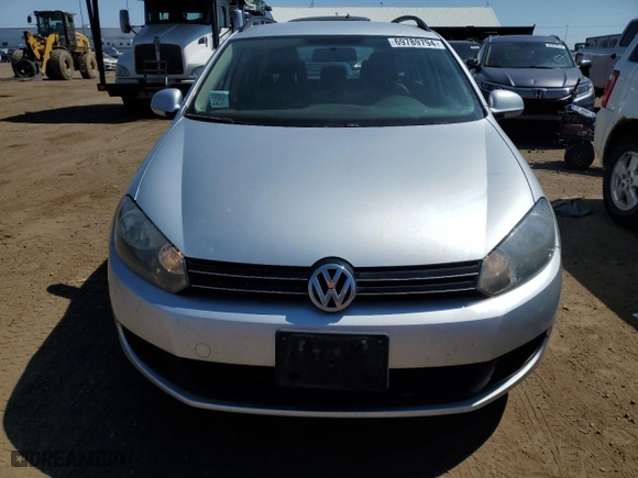 2013 Volkswagen Jetta SportWagen TDI w/Sunroof & Nav with VIN 3VWPL7AJ2DM694955, listed as a Copart auction lot 69789794 with 109,204 mi miles and Clean Title. Bid and sale history available at carsss.com. Image 5.