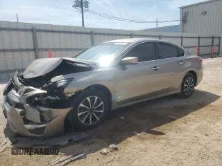 2015 Nissan Altima 2.5 z VIN 1N4AL3AP2FC450108, wystawiony jako Copart lot #58298915 z przebiegiem 183 861 mil mil oraz Szkoda całkowita • Salvage title. Historia ofert i sprzedaży dostępna na DreamBid. Obrazek 1.